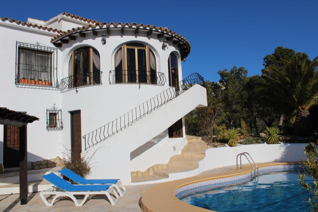 La Madrugada - Luxury Moraira Villa With Sea Views And Private Heated Pool Kültér fotó