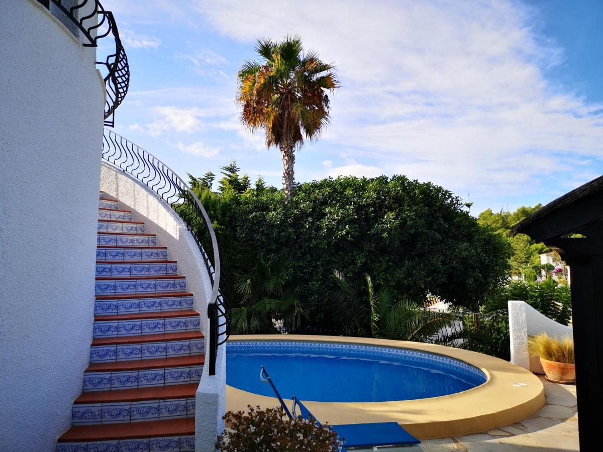 La Madrugada - Luxury Moraira Villa With Sea Views And Private Heated Pool Kültér fotó