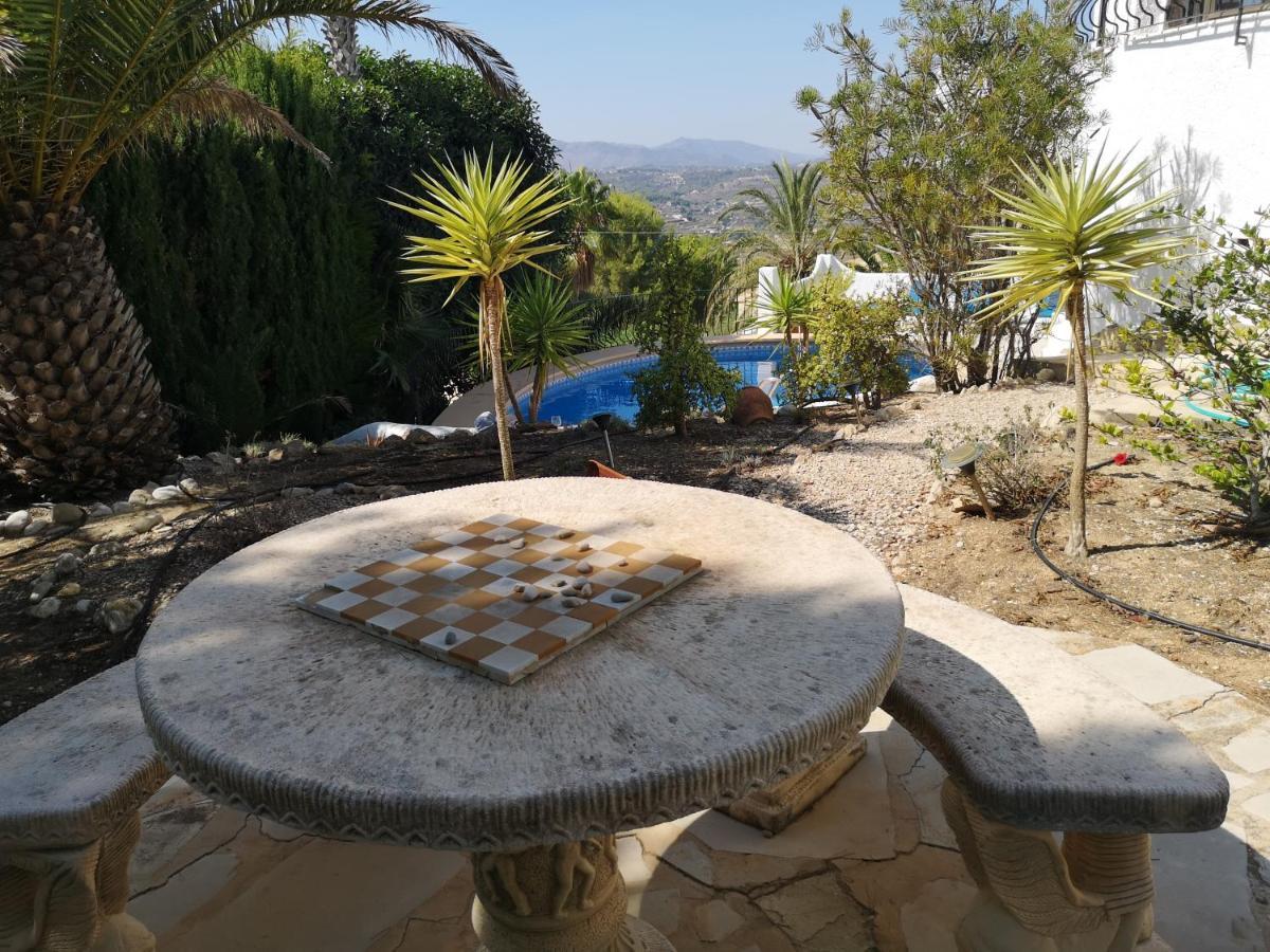 La Madrugada - Luxury Moraira Villa With Sea Views And Private Heated Pool Kültér fotó