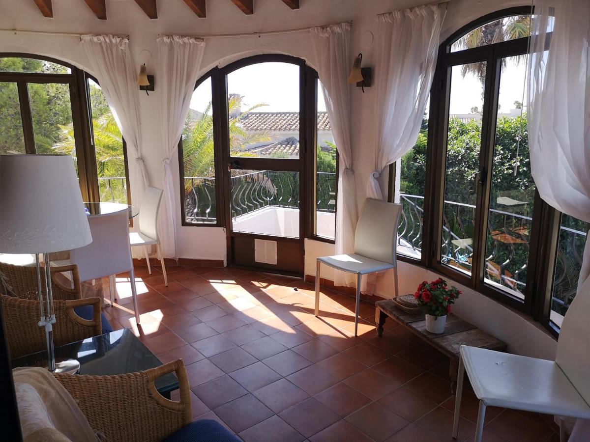 La Madrugada - Luxury Moraira Villa With Sea Views And Private Heated Pool Kültér fotó