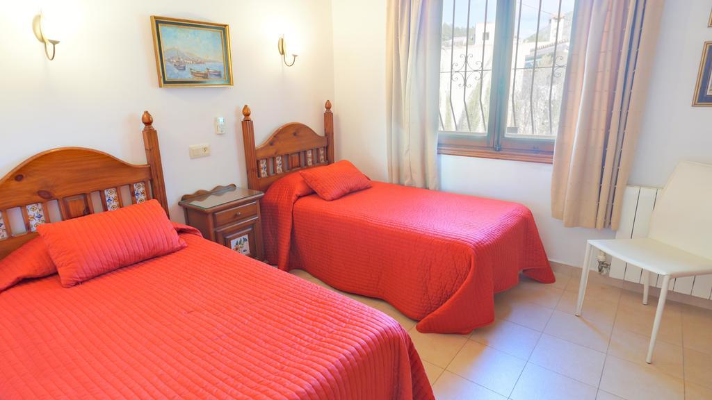 La Madrugada - Luxury Moraira Villa With Sea Views And Private Heated Pool Kültér fotó
